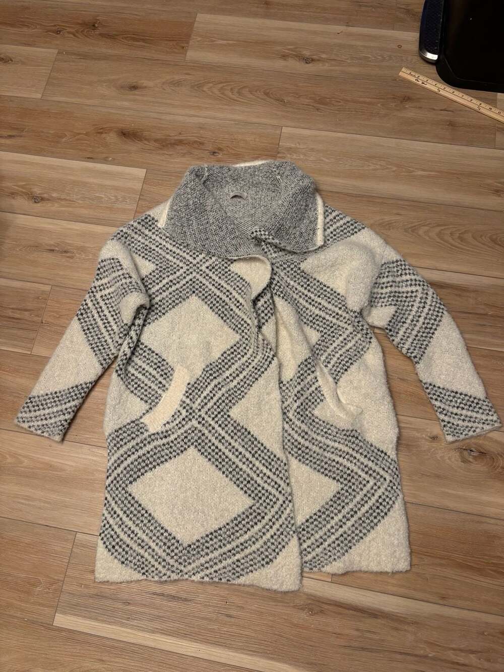 Wrap designed in London Geometric Check Pattern Knit Cotton Alpaca